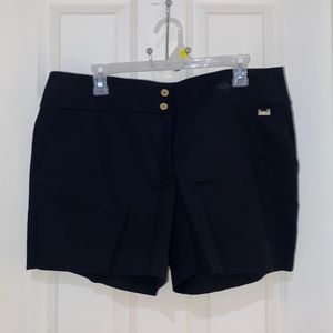 Size 14 black Anne Klein dress shorts
